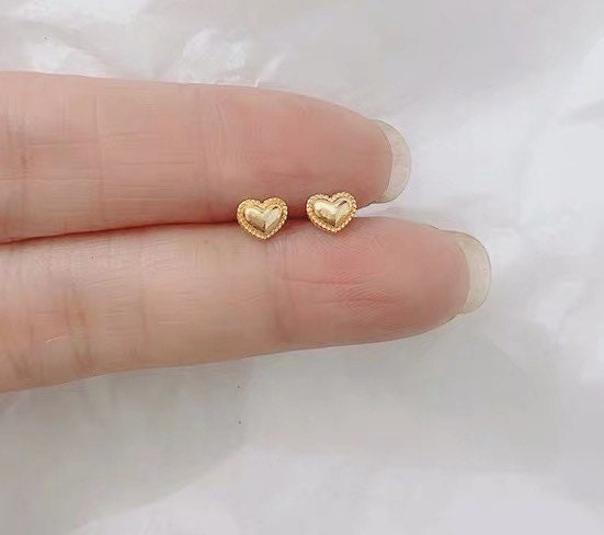 Buy Mia by Tanishq 5.94 g 14-Karat Gold Precious Earrings with Diamonds  online | Looksgud.in